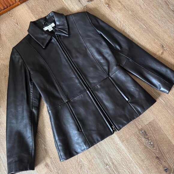 Vintage Petite Sophisticate 100% Genuine Leather Black Jacket size petite small - Picture 1 of 6
